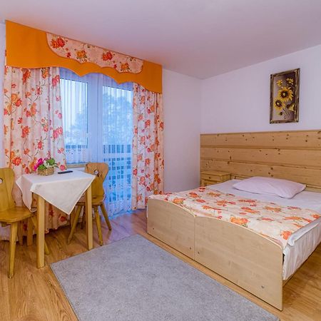 Dom Wczasowy Anna Maria Sierockie Экстерьер фото